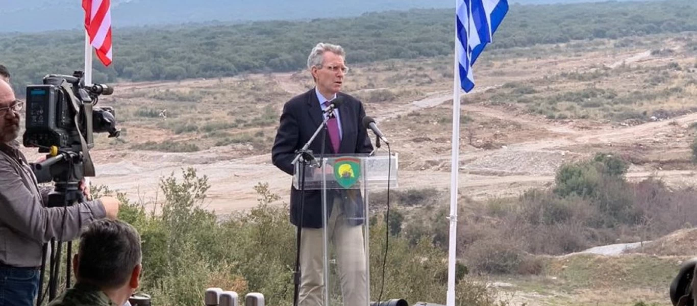 Νέες… εγγυήσεις από τον Πάιατ: «Δεσμευόμαστε για την ασφάλεια και την ευημερία της Ελλάδας»